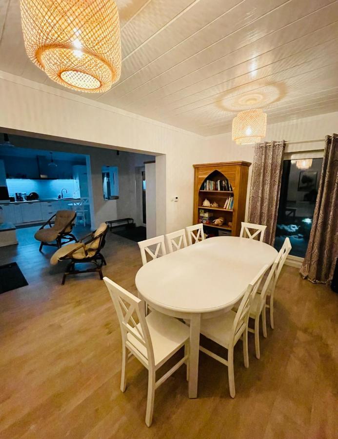 Dom Ogrodem Otulony Villa Bakalarzewo Kültér fotó